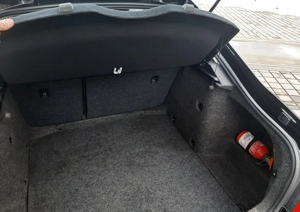 Skoda Octavia cena 30900 przebieg: 157500, rok produkcji 2013 z Tarnów małe 211